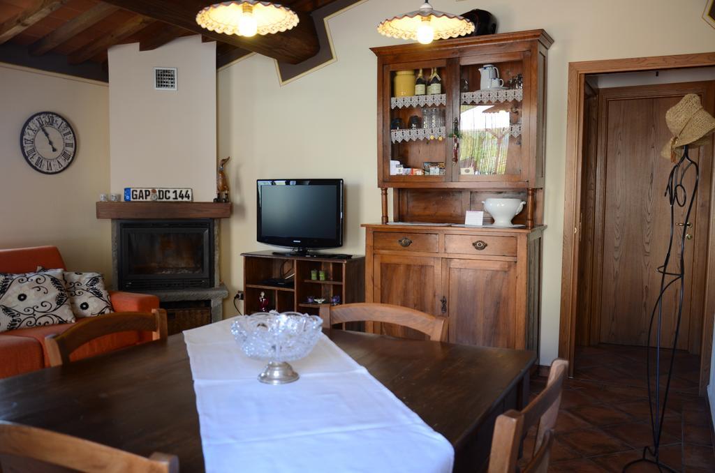 Il Borghetto Di Carra Apartment Talla Ngoại thất bức ảnh