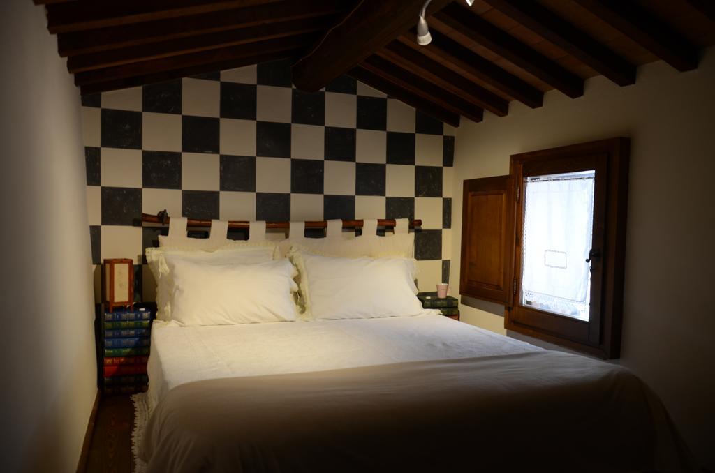 Il Borghetto Di Carra Apartment Talla Ngoại thất bức ảnh