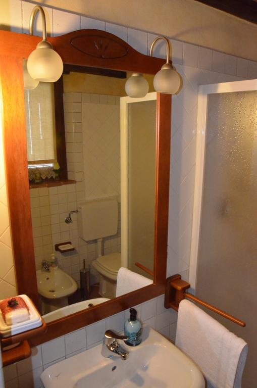 Il Borghetto Di Carra Apartment Talla Ngoại thất bức ảnh