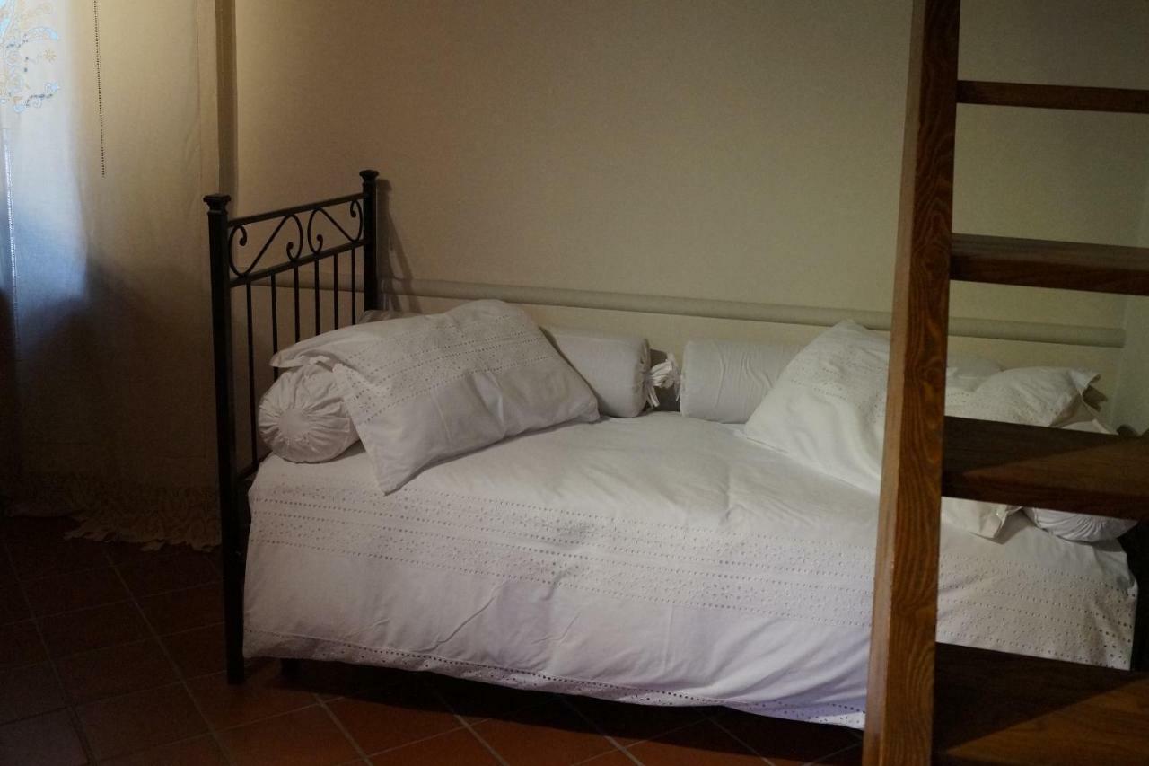 Il Borghetto Di Carra Apartment Talla Ngoại thất bức ảnh