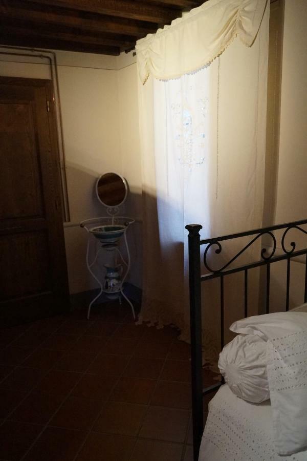 Il Borghetto Di Carra Apartment Talla Ngoại thất bức ảnh